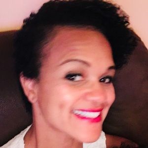 Meet your Posher, Keisha